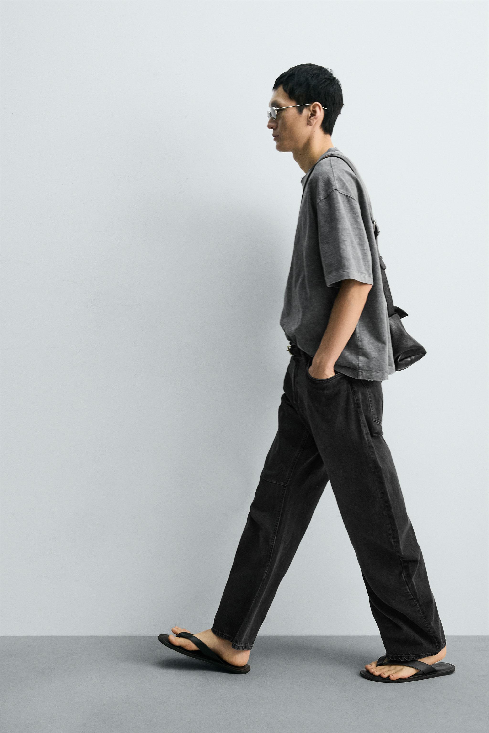 RELAXED BARREL FIT JEANS